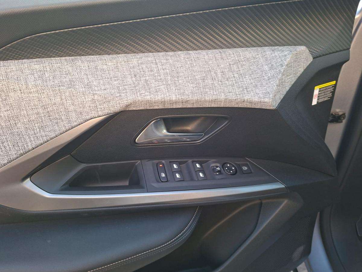 peugeot-3008-2024-hibrido-a-gasolina-1199cc
