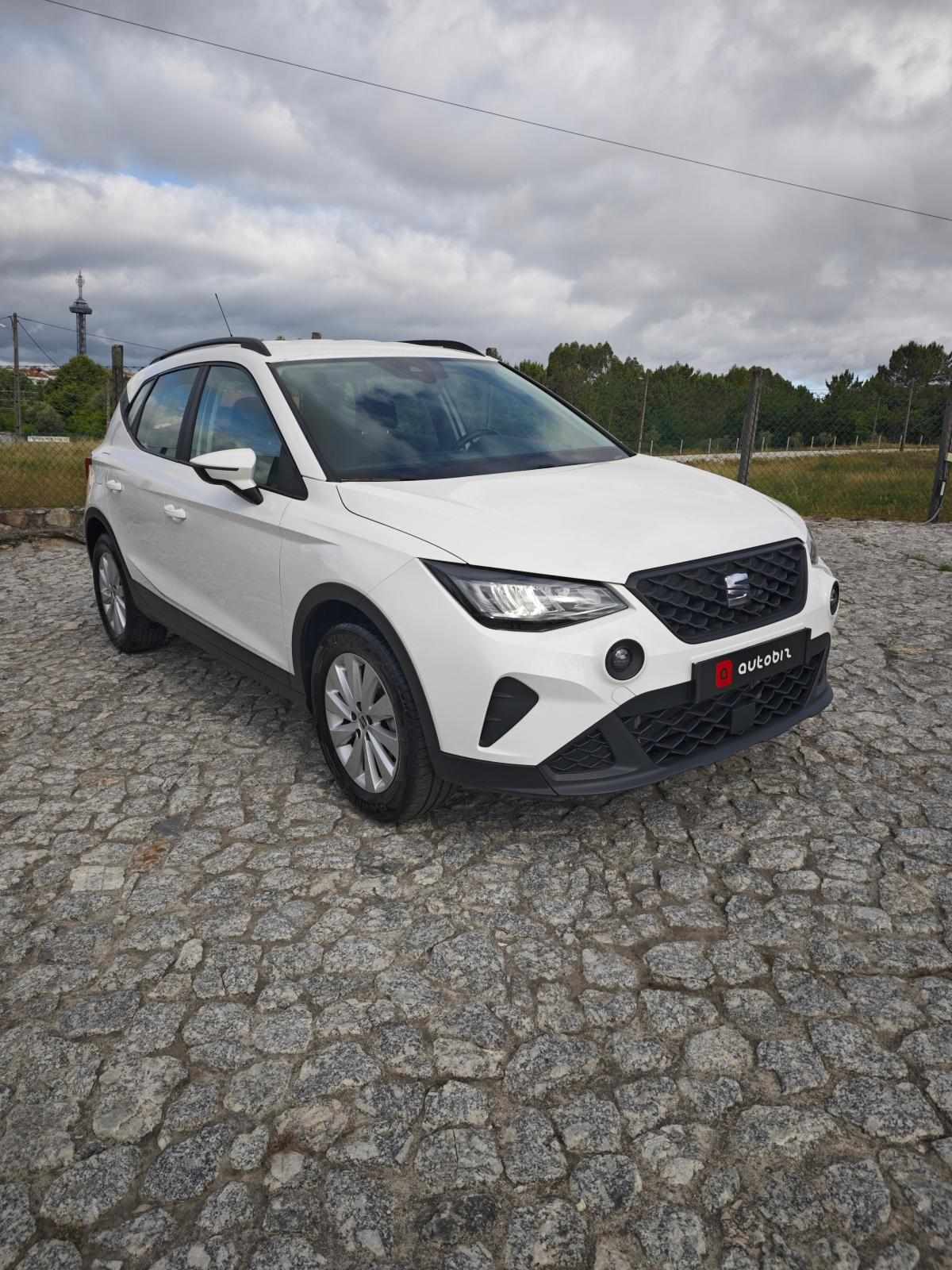 seat-arona-1-0-ecotsi-2023-gasolina-999cc