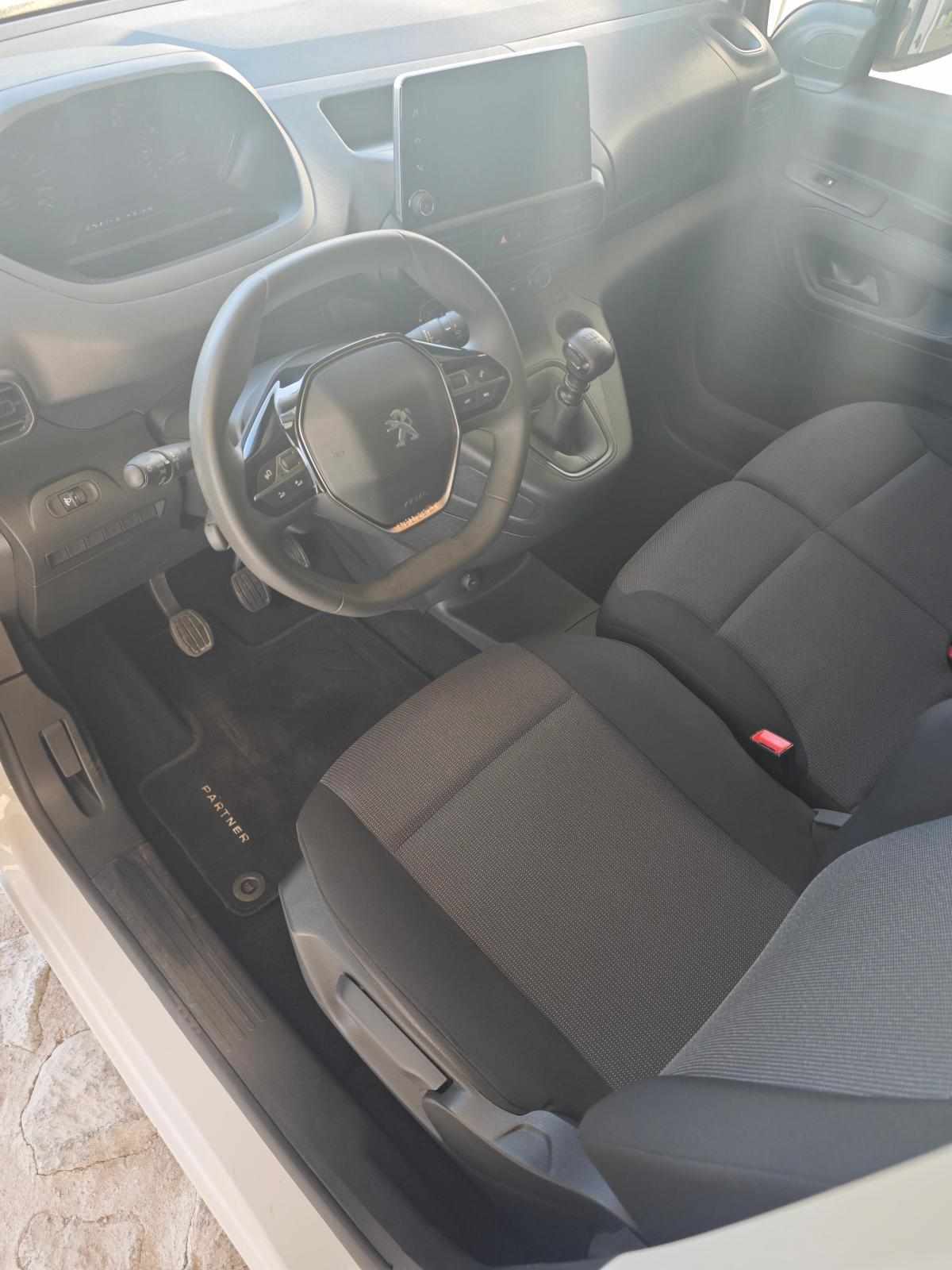 peugeot-partner-1-5-bluehdi-2022-diesel-1499cc