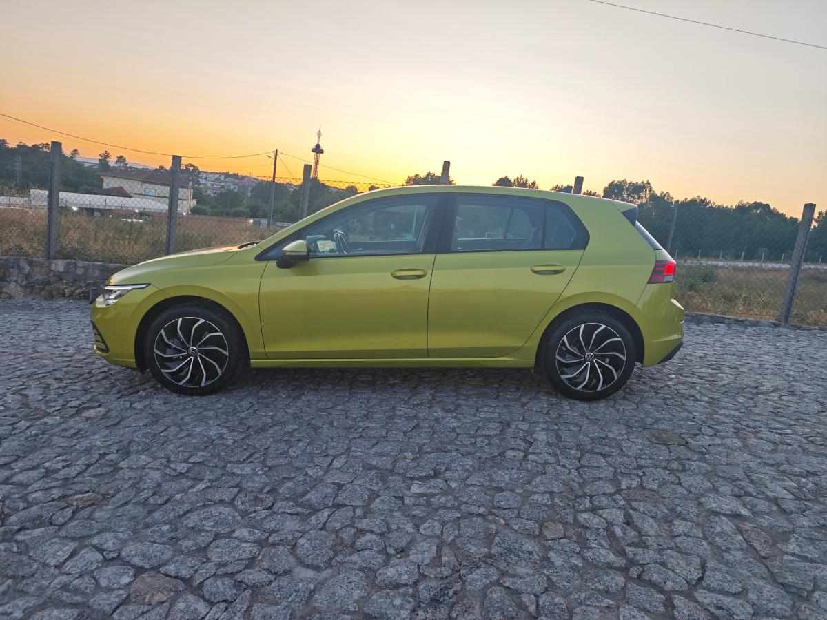 volkswagen-golf-1-0-tsi-bluemotion-2024-gasolina-999cc