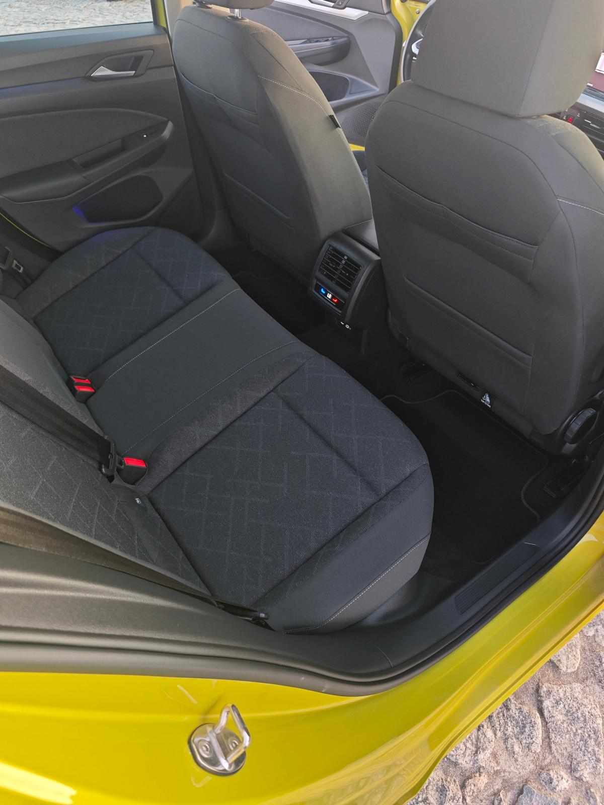 volkswagen-golf-1-0-tsi-bluemotion-2024-gasolina-999cc