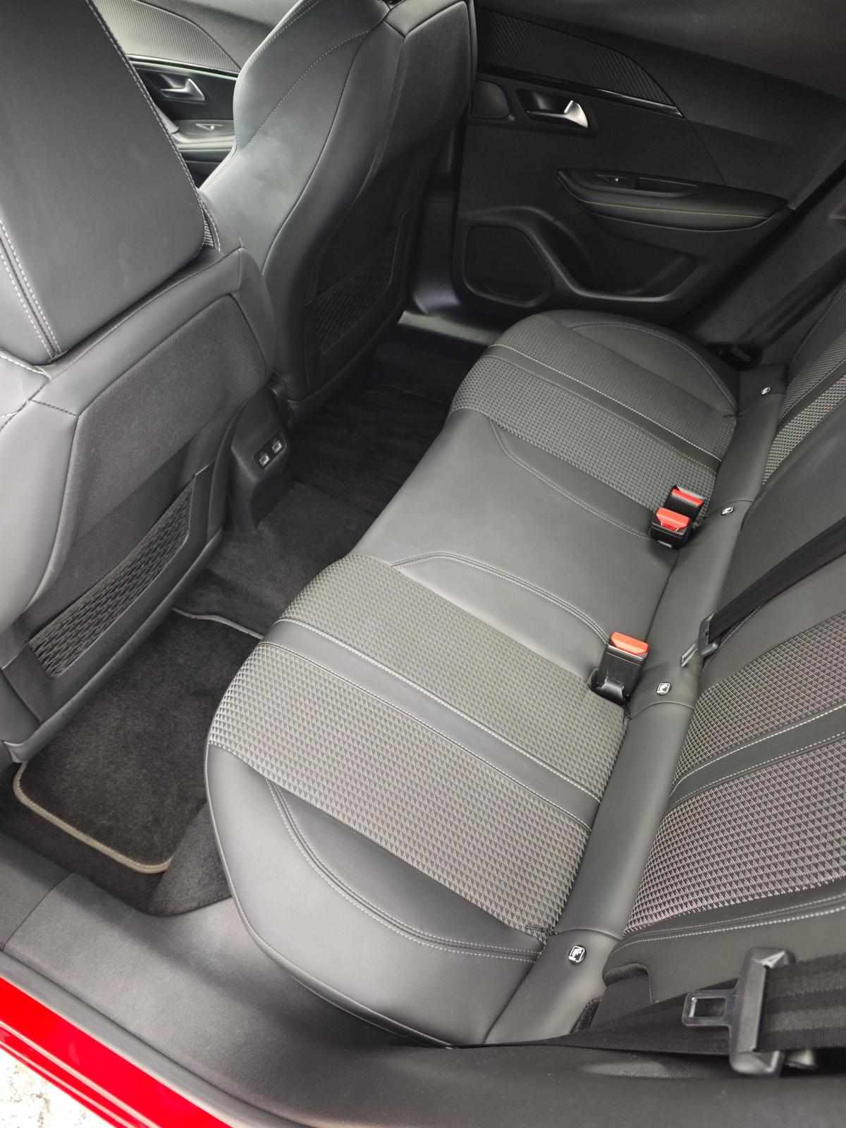 peugeot-2008-1-2-puretech-2022-gasolina-1199cc