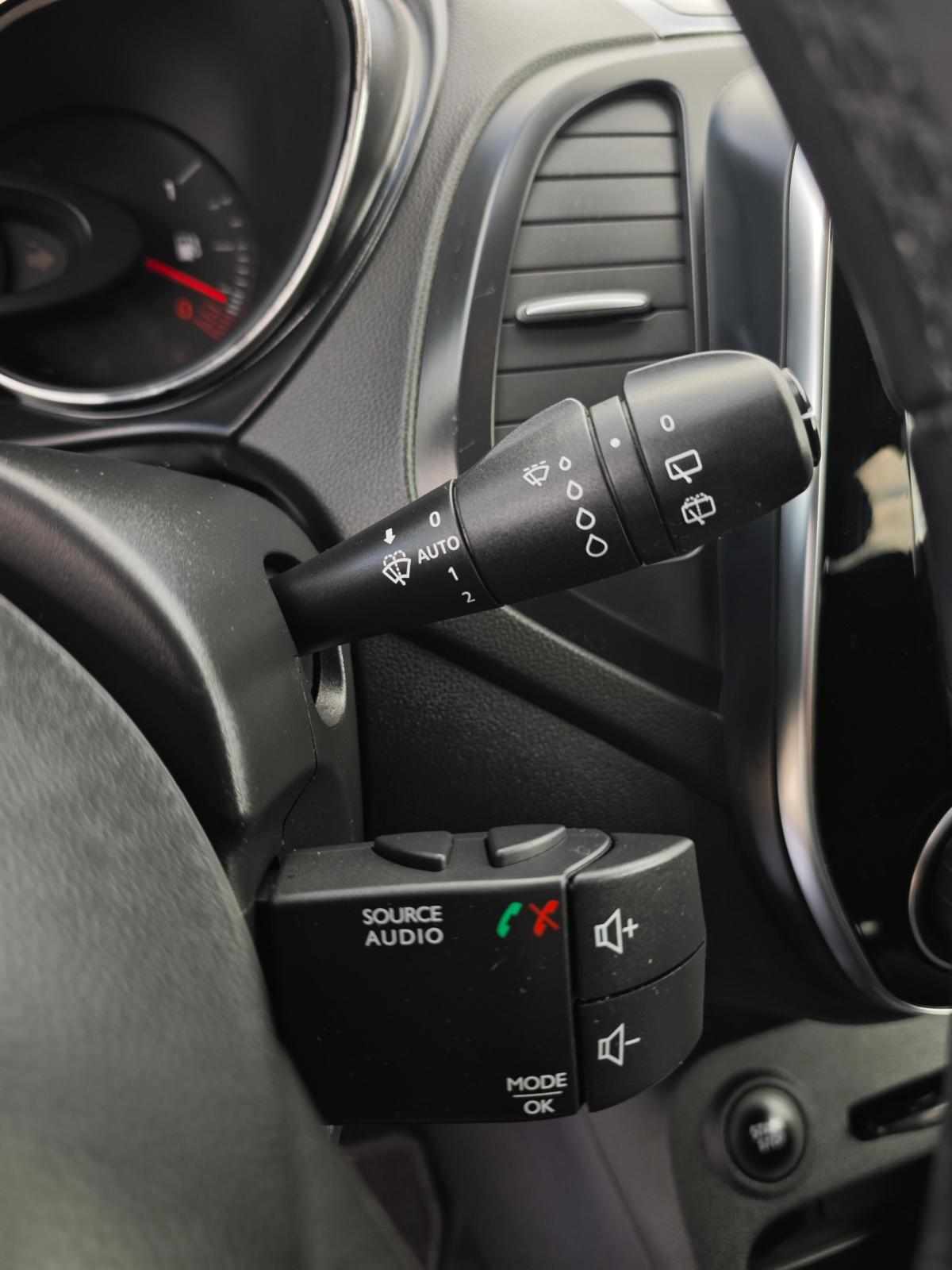 renault-captur-0-9-tce-2019-gasolina-898cc