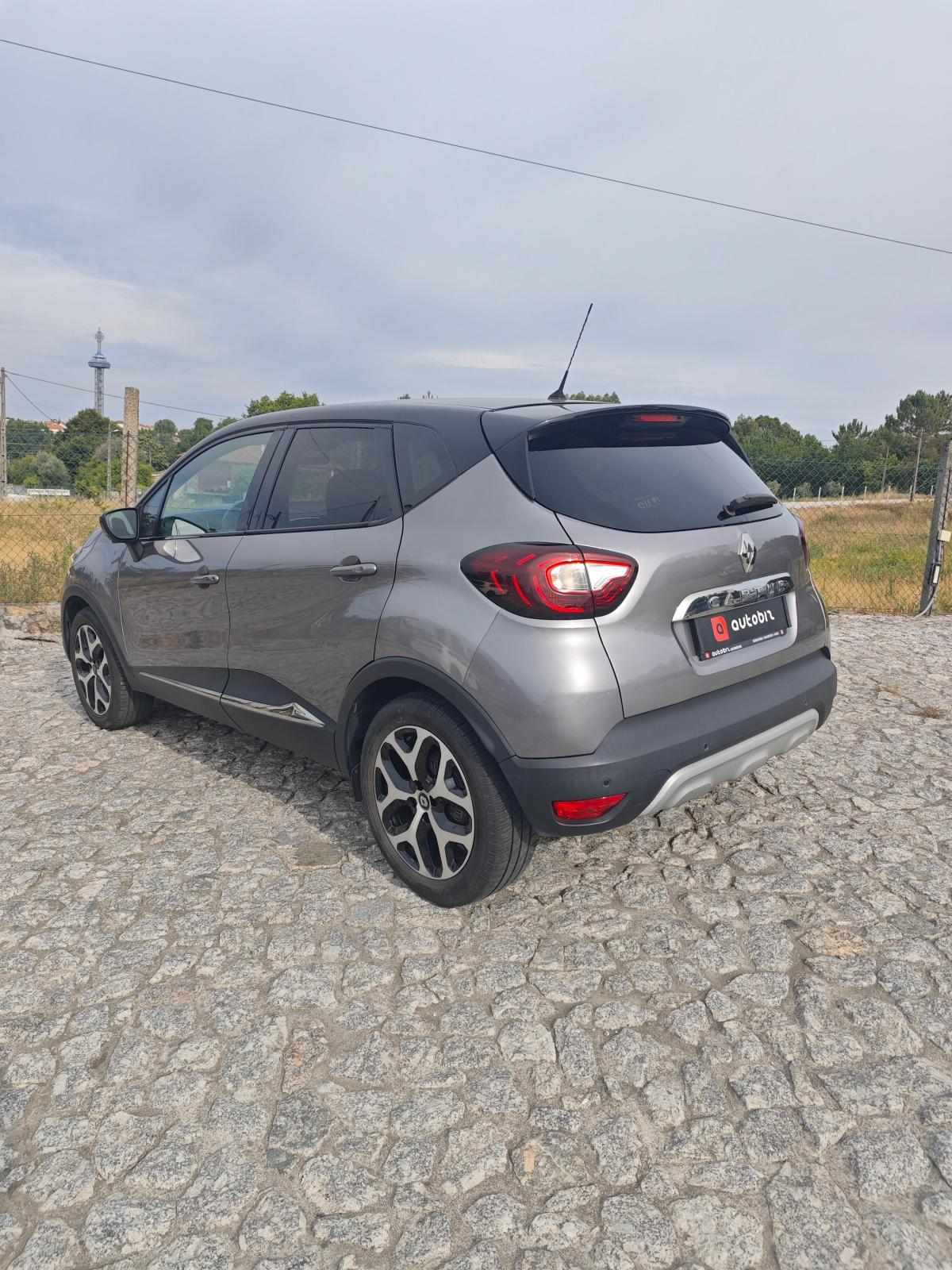 renault-captur-0-9-tce-2019-gasolina-898cc