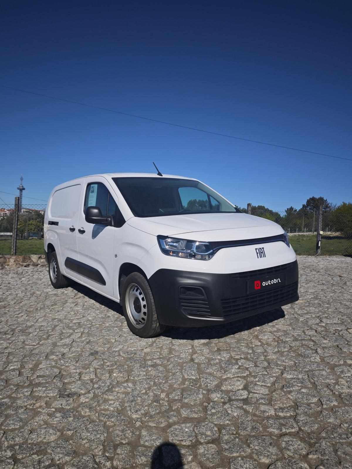 fiat-doblo-1-5-bluehdi-2023-diesel-1499cc