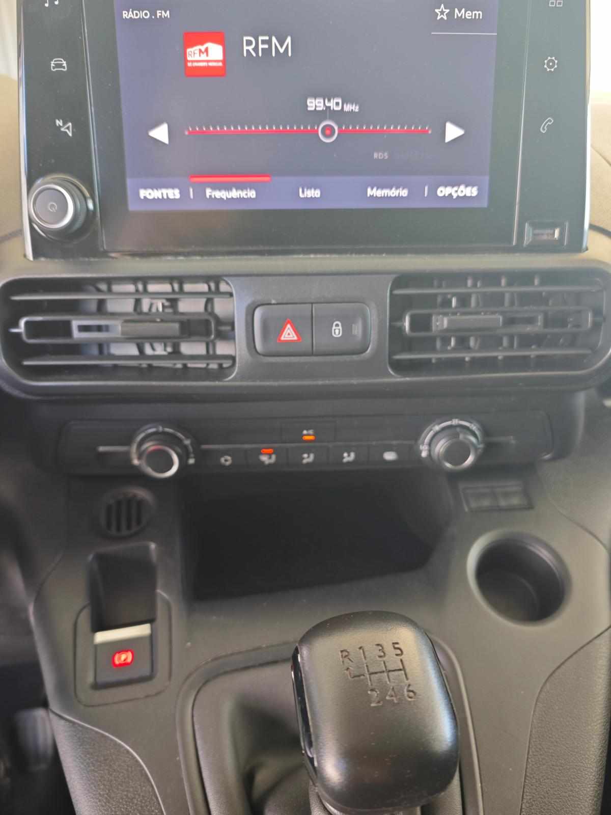 fiat-doblo-1-5-bluehdi-2023-diesel-1499cc
