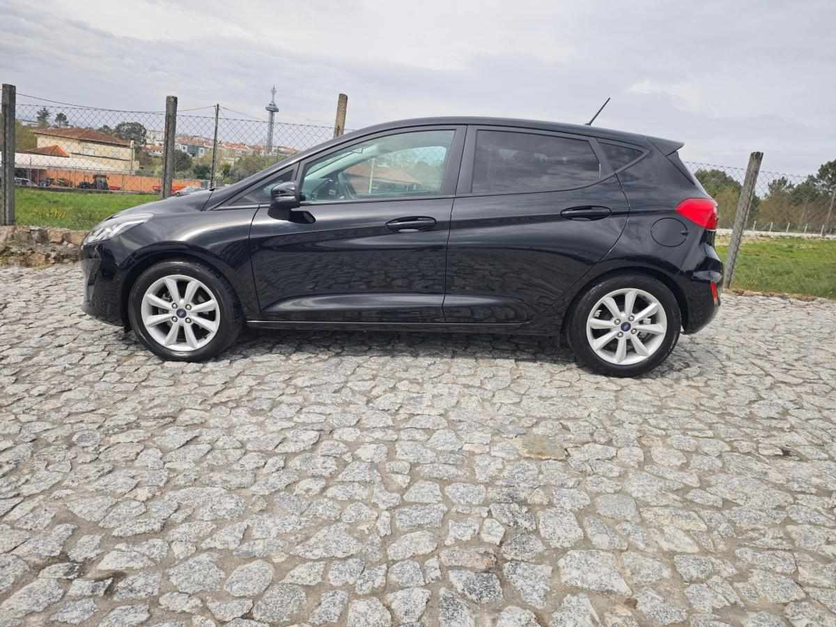 ford-fiesta-1-1-2019-gasolina-1084cc