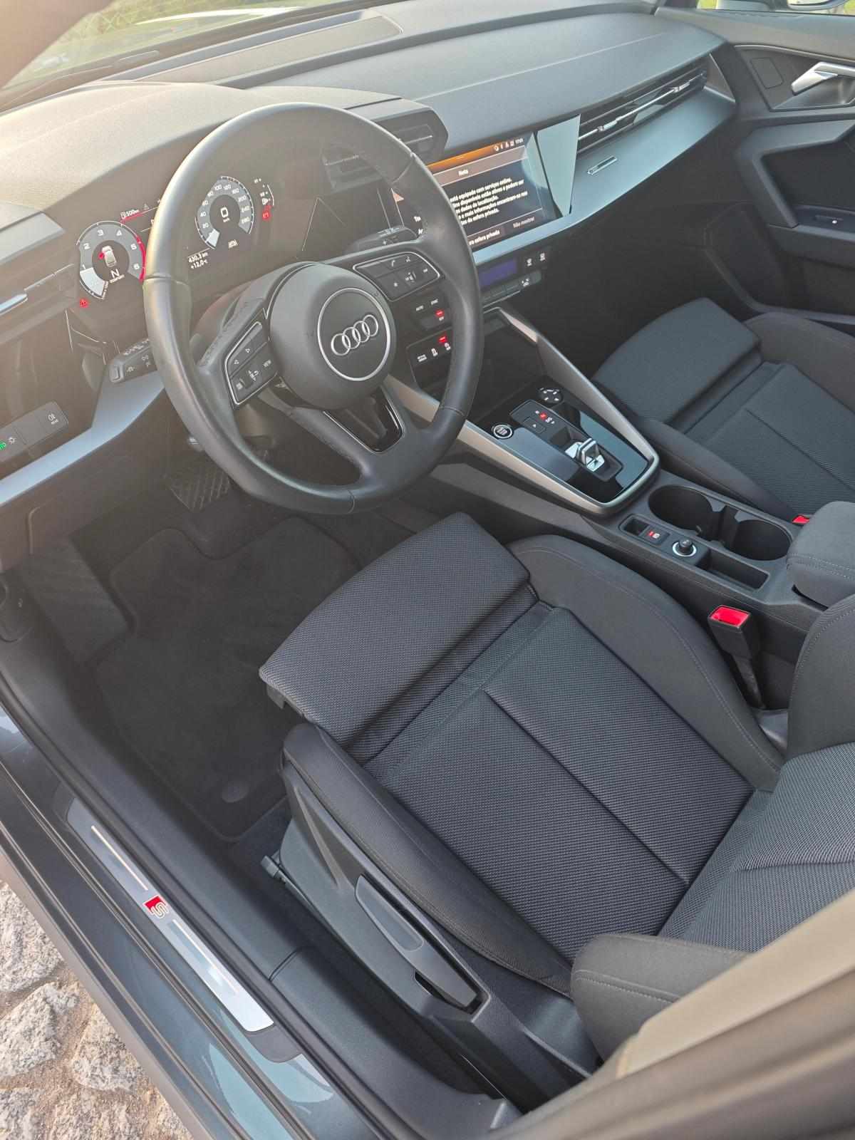 audi-a3-30-tdi-2-0-2023-diesel-1968cc