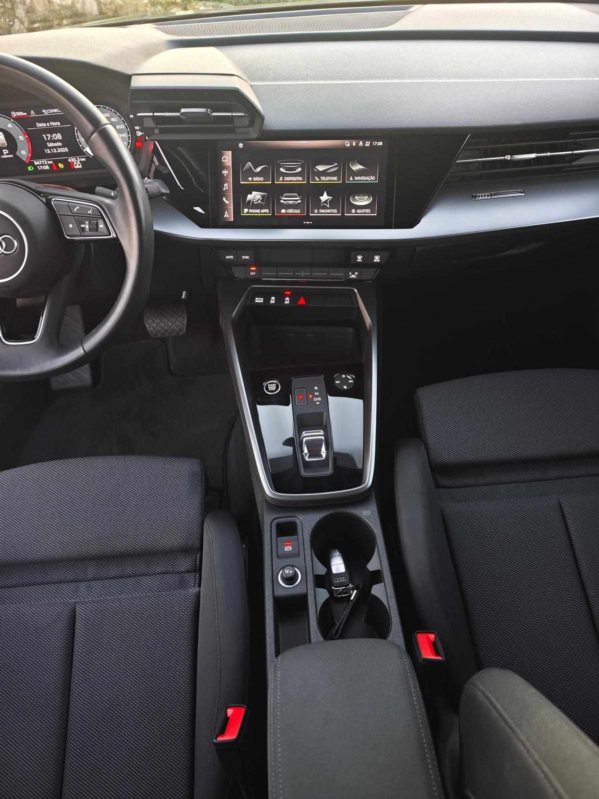 audi-a3-30-tdi-2-0-2023-diesel-1968cc