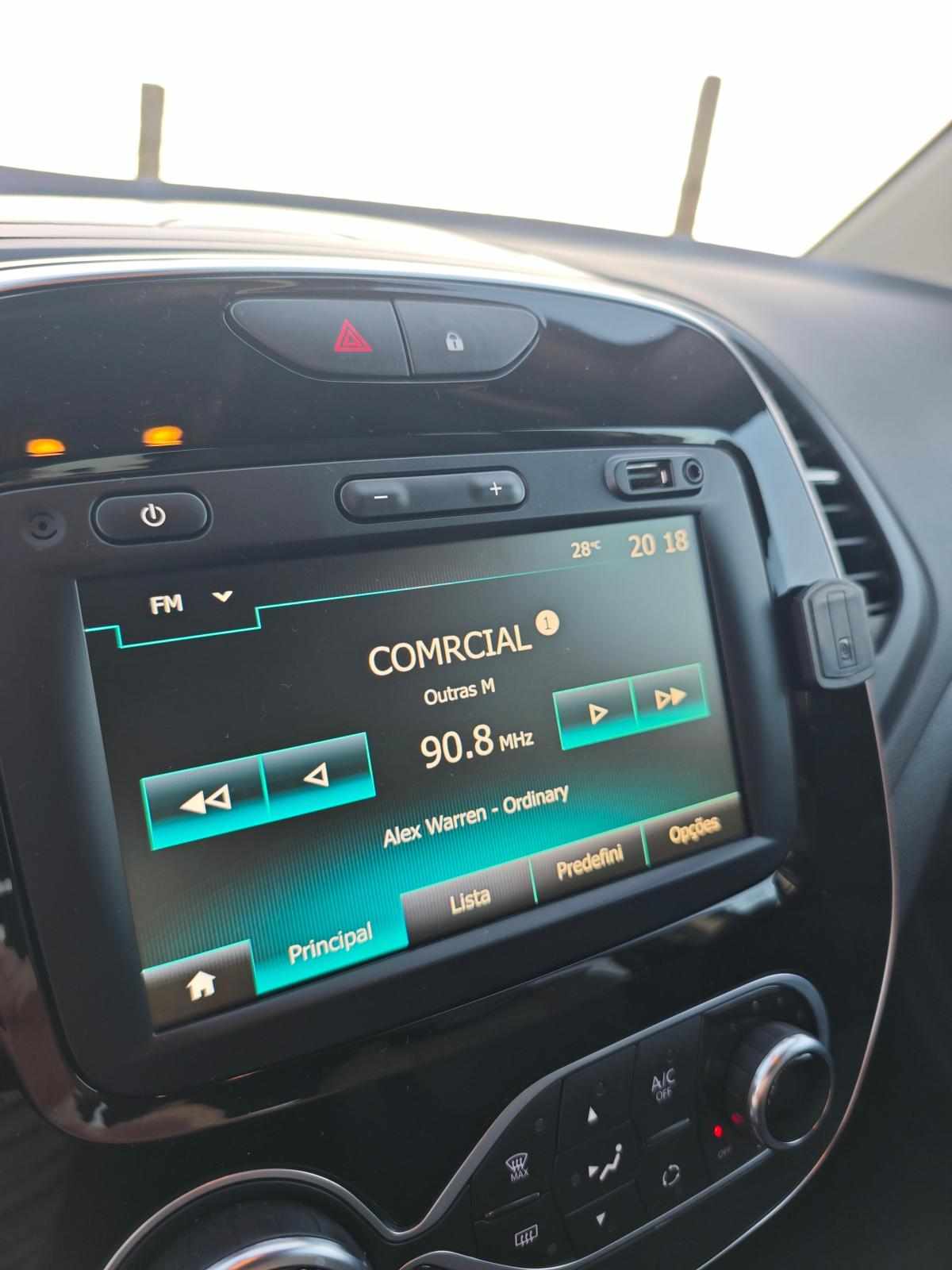 renault-captur-0-9-tce-2019-gasolina-898cc