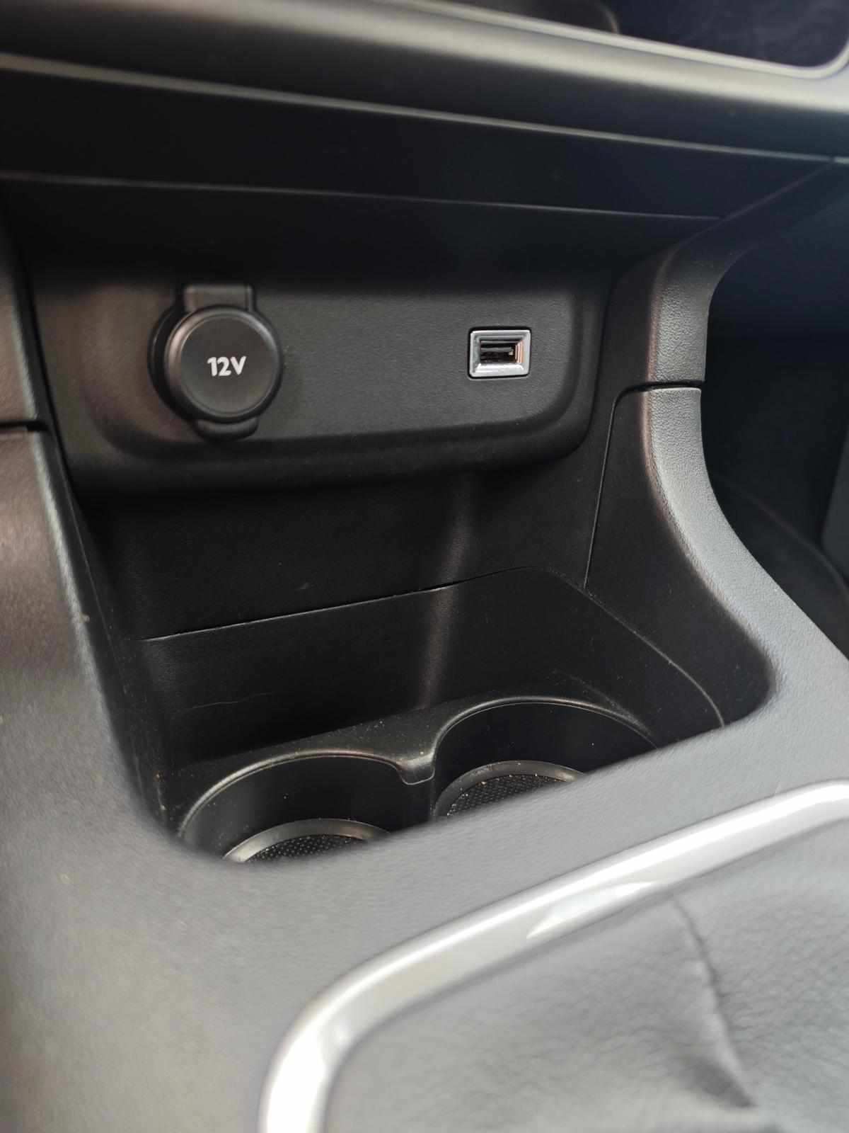 citroen-c3-1-2-puretech-2023-gasolina-1199cc