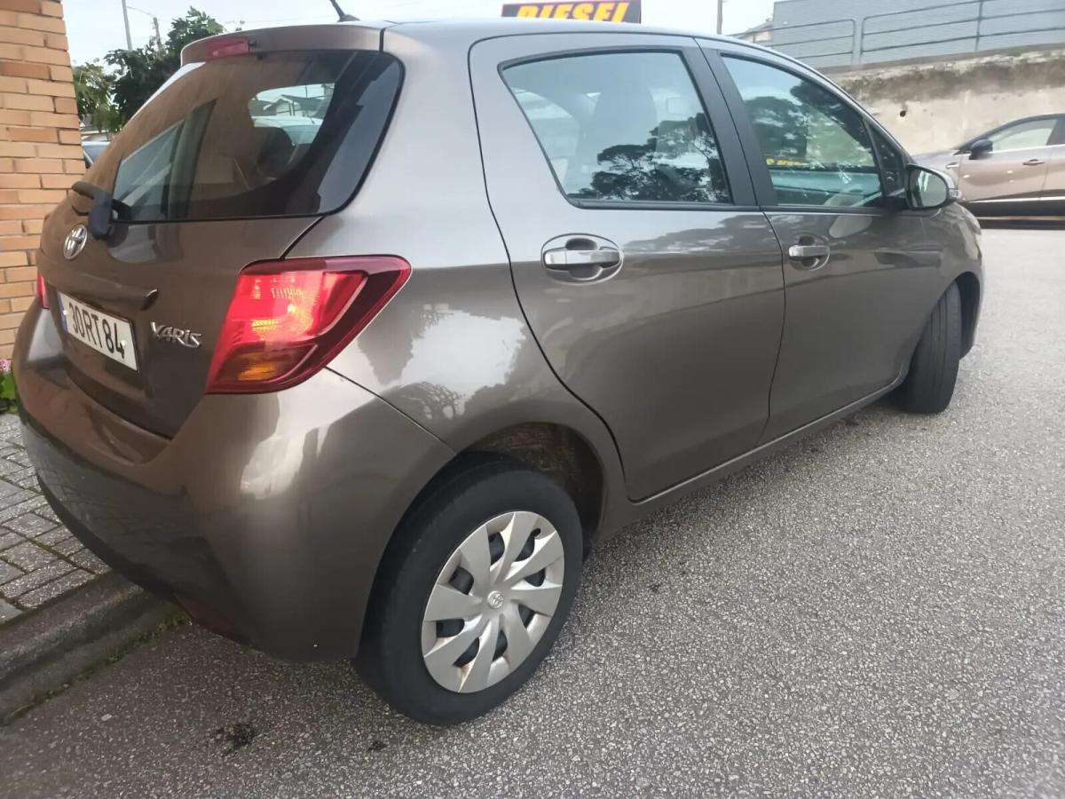 toyota-yaris-2016-diesel-1364cc