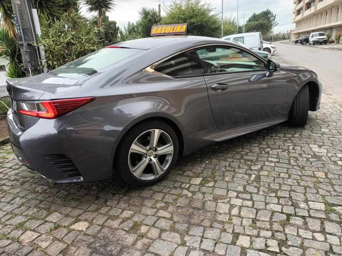 lexus-rc-2016-hibrido-a-gasolina-2494cc