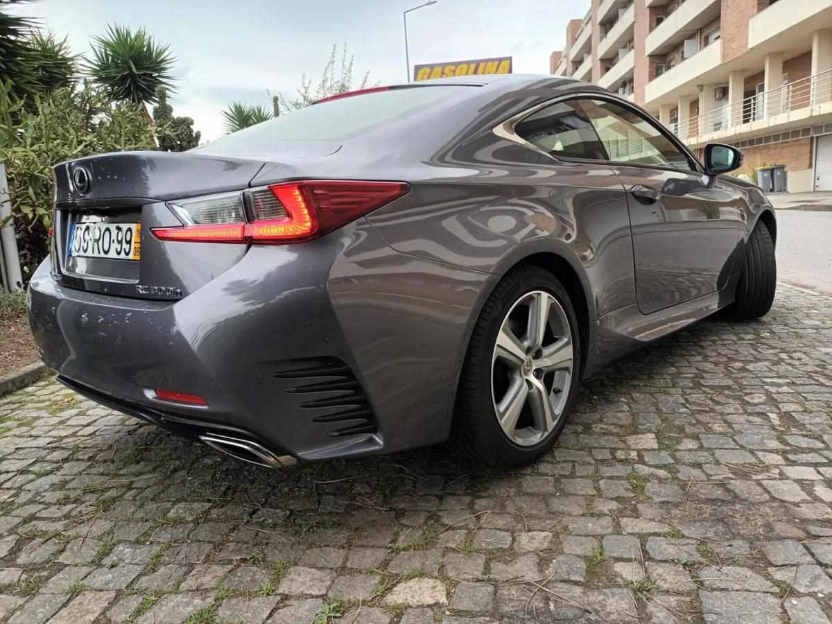 lexus-rc-2016-hibrido-a-gasolina-2494cc