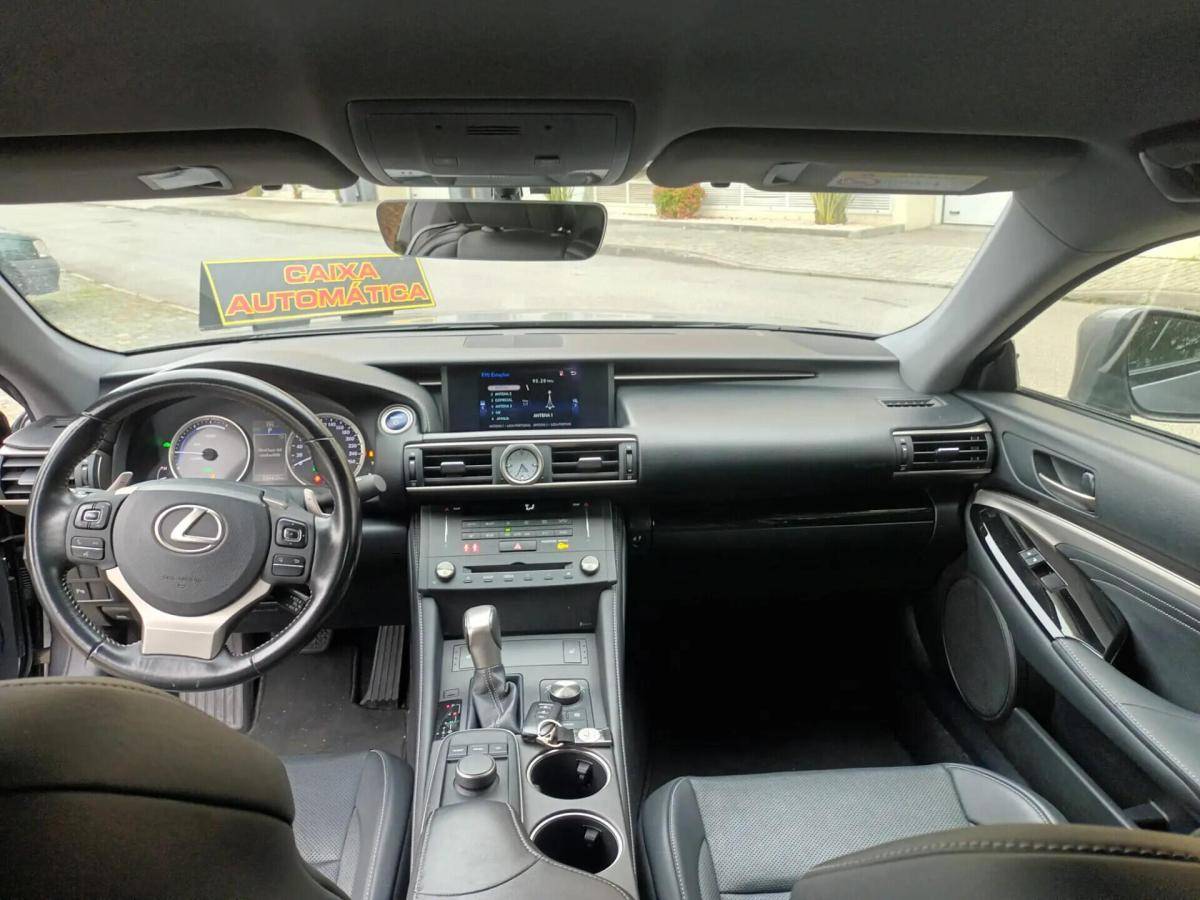 lexus-rc-2016-hibrido-a-gasolina-2494cc