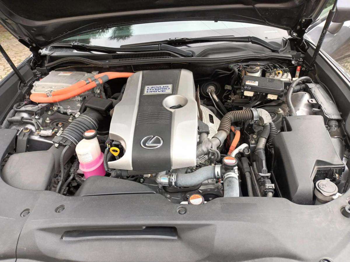 lexus-rc-2016-hibrido-a-gasolina-2494cc