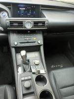 lexus-rc-2016-hibrido-a-gasolina-2494cc