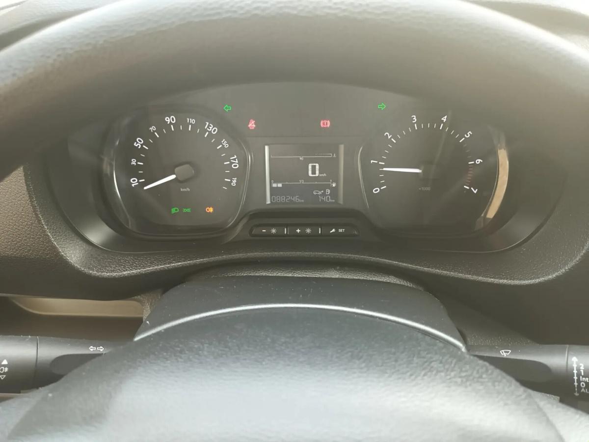peugeot-expert-2021-diesel-1997cc