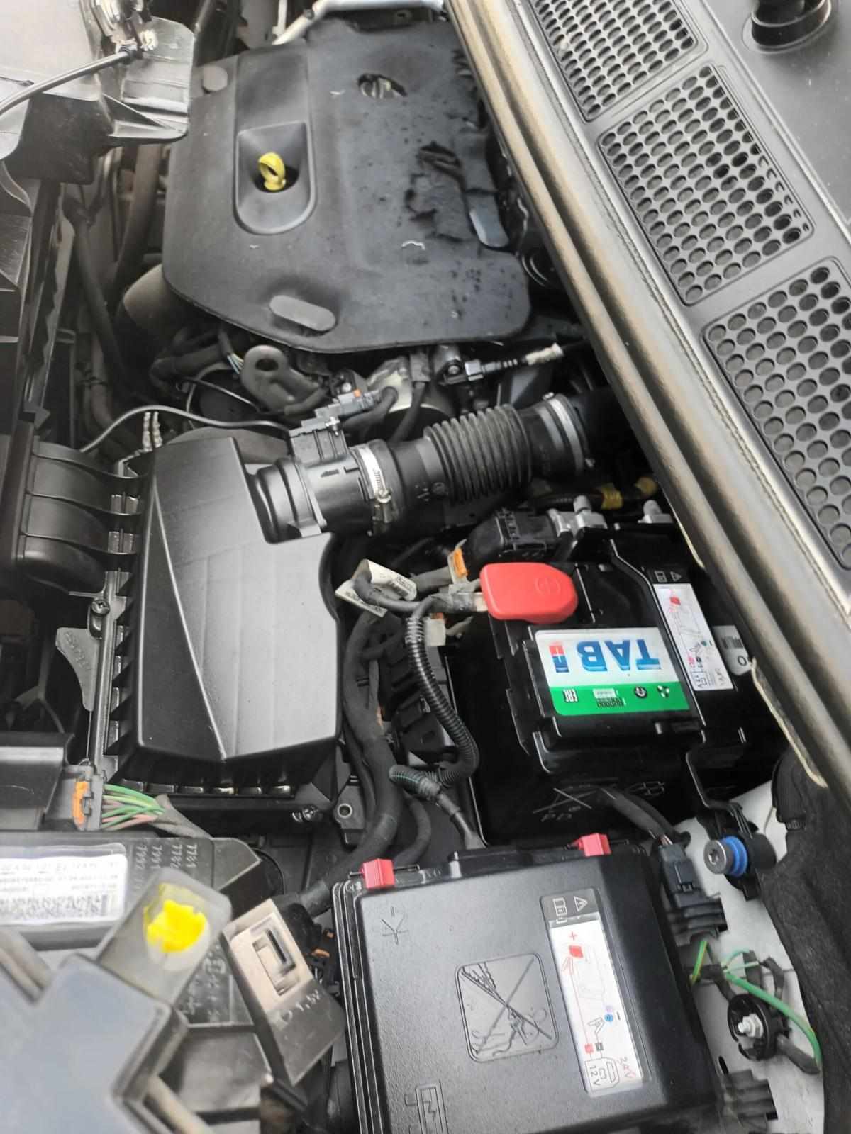 peugeot-expert-2021-diesel-1997cc