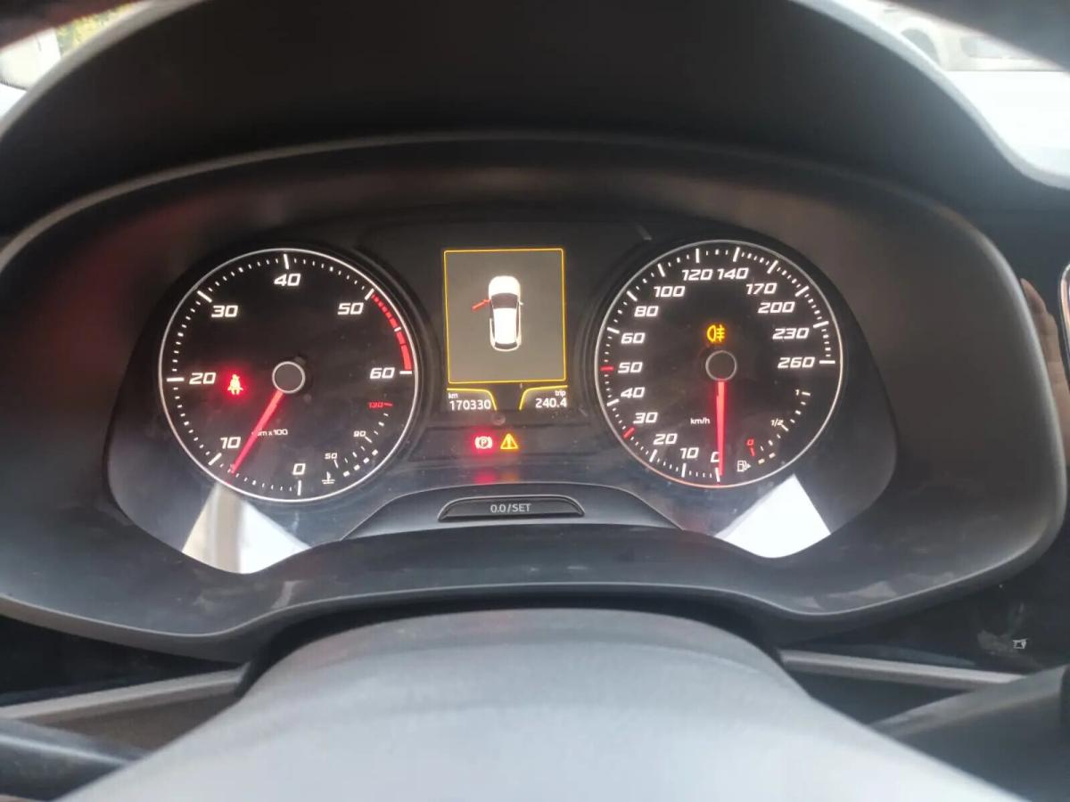 seat-leon-2014-diesel-1598cc