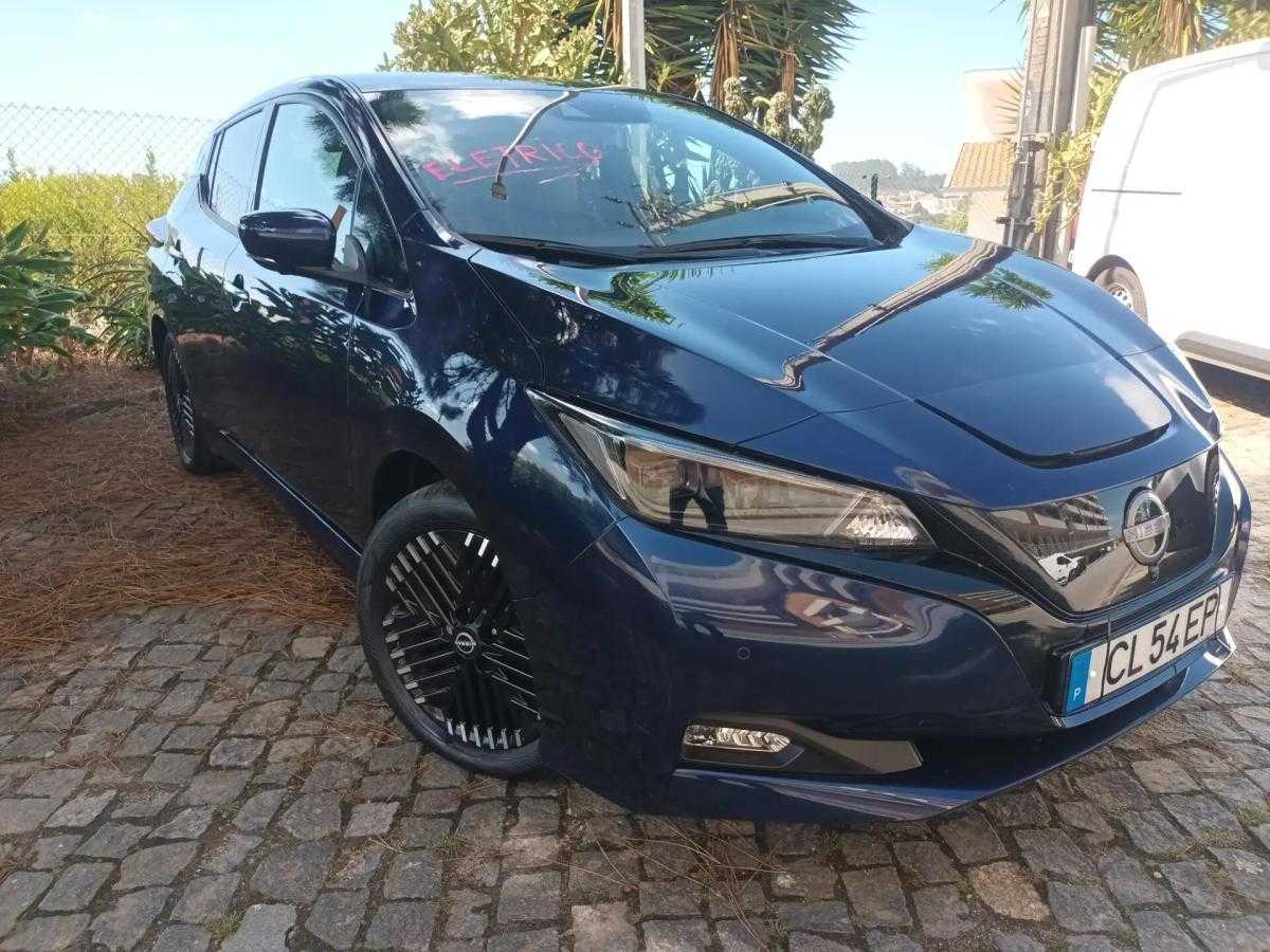 nissan-leaf-2023-eletrico-0cc