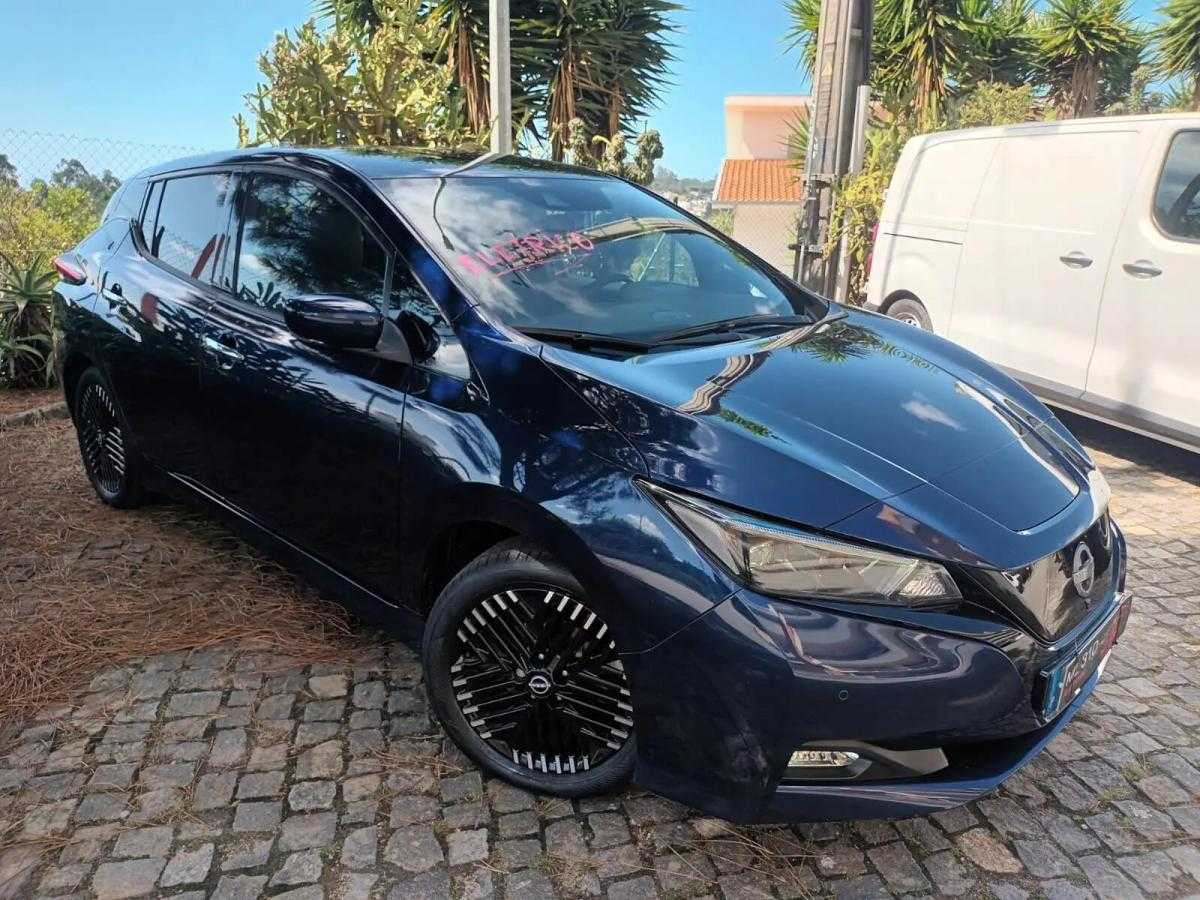 nissan-leaf-2023-eletrico-0cc