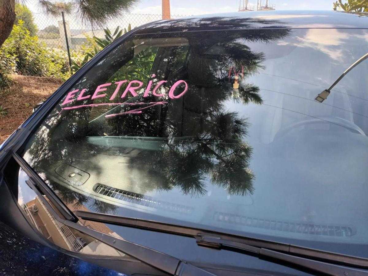 nissan-leaf-2023-eletrico-0cc