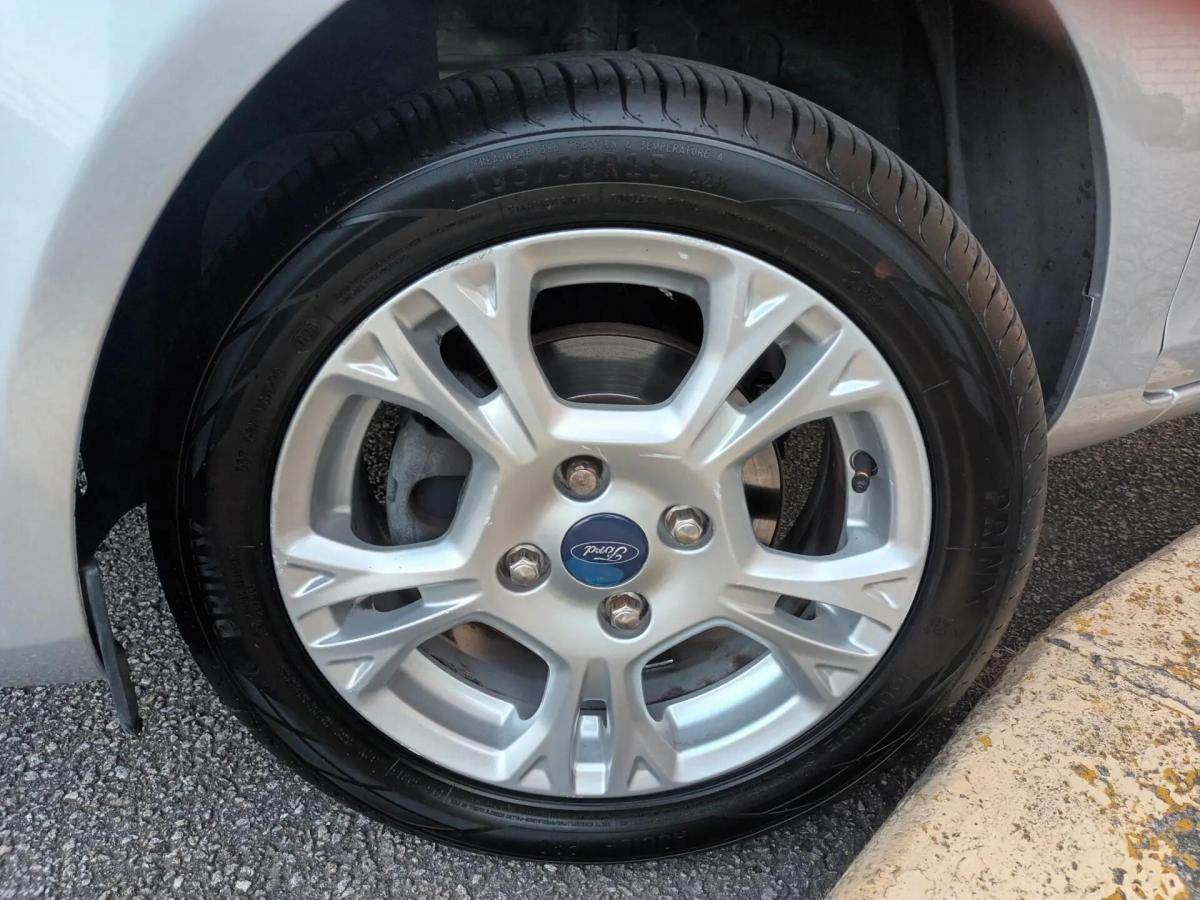 ford-fiesta-2013-gasolina-998cc