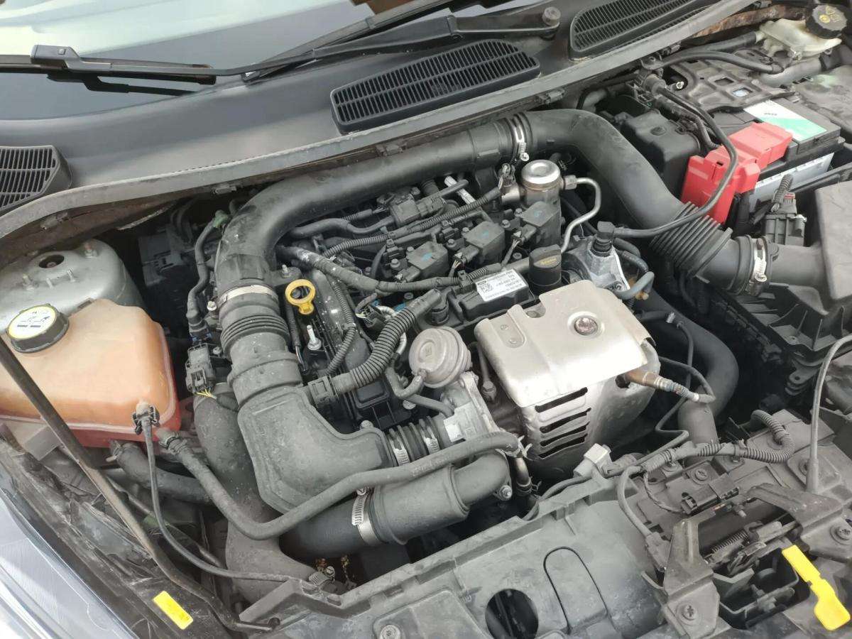 ford-fiesta-2013-gasolina-998cc