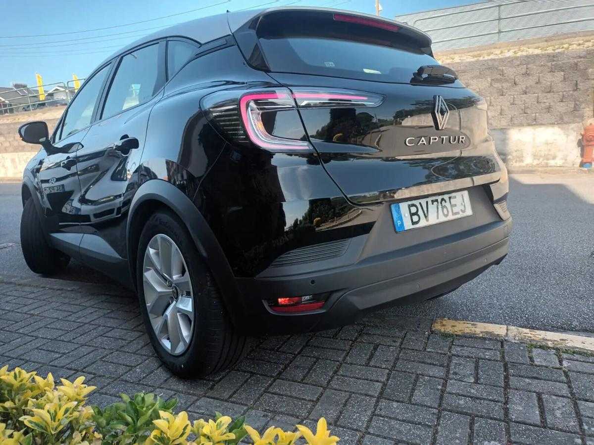 renault-captur-2024-hibrido-a-gasolina-1598cc