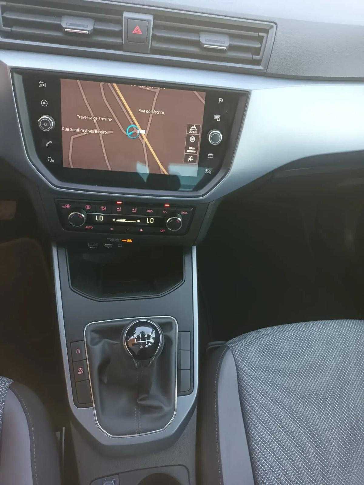 seat-arona-2018-diesel-1598cc