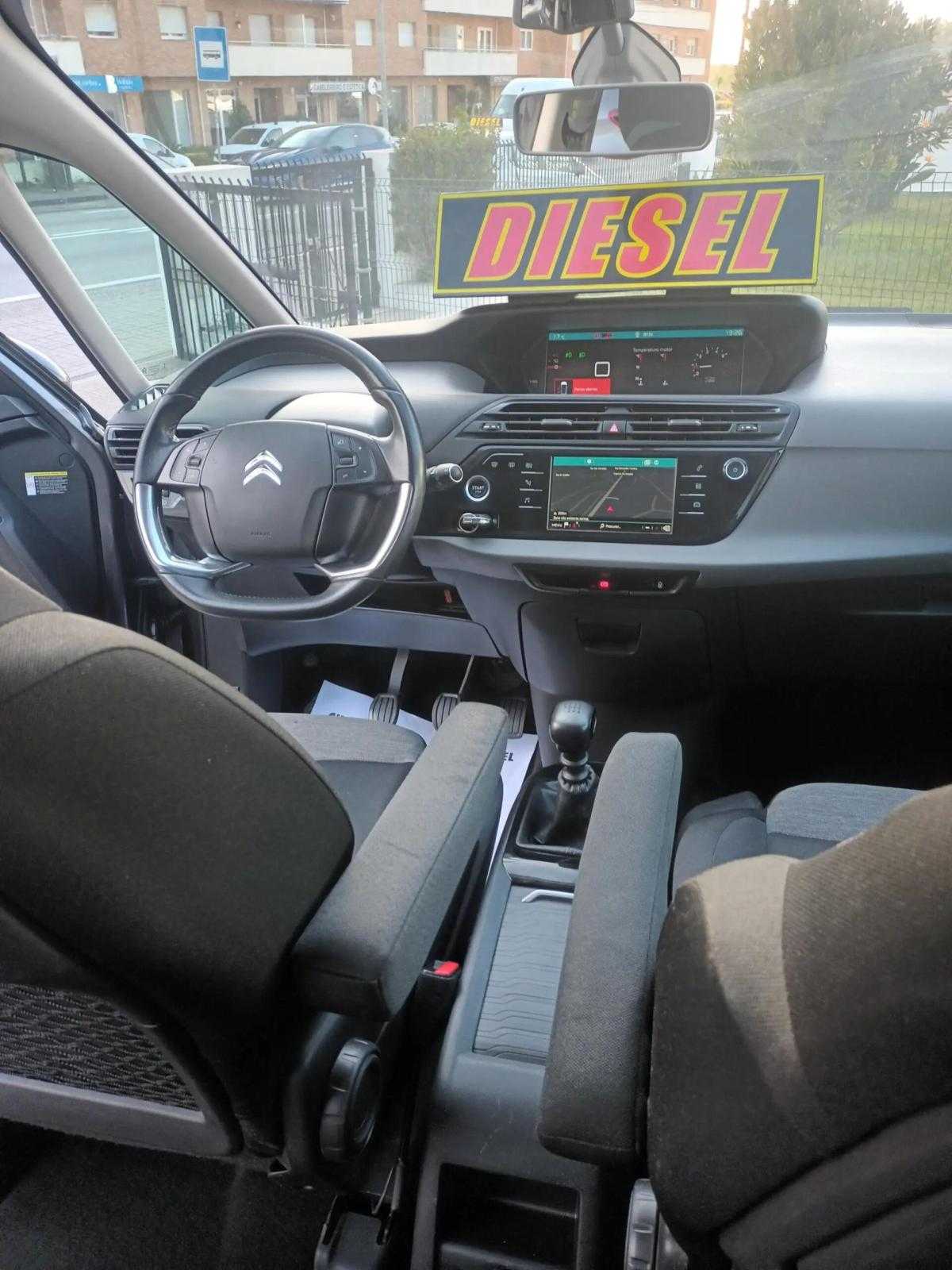 citroen-spacetourer-2018-diesel-1499cc