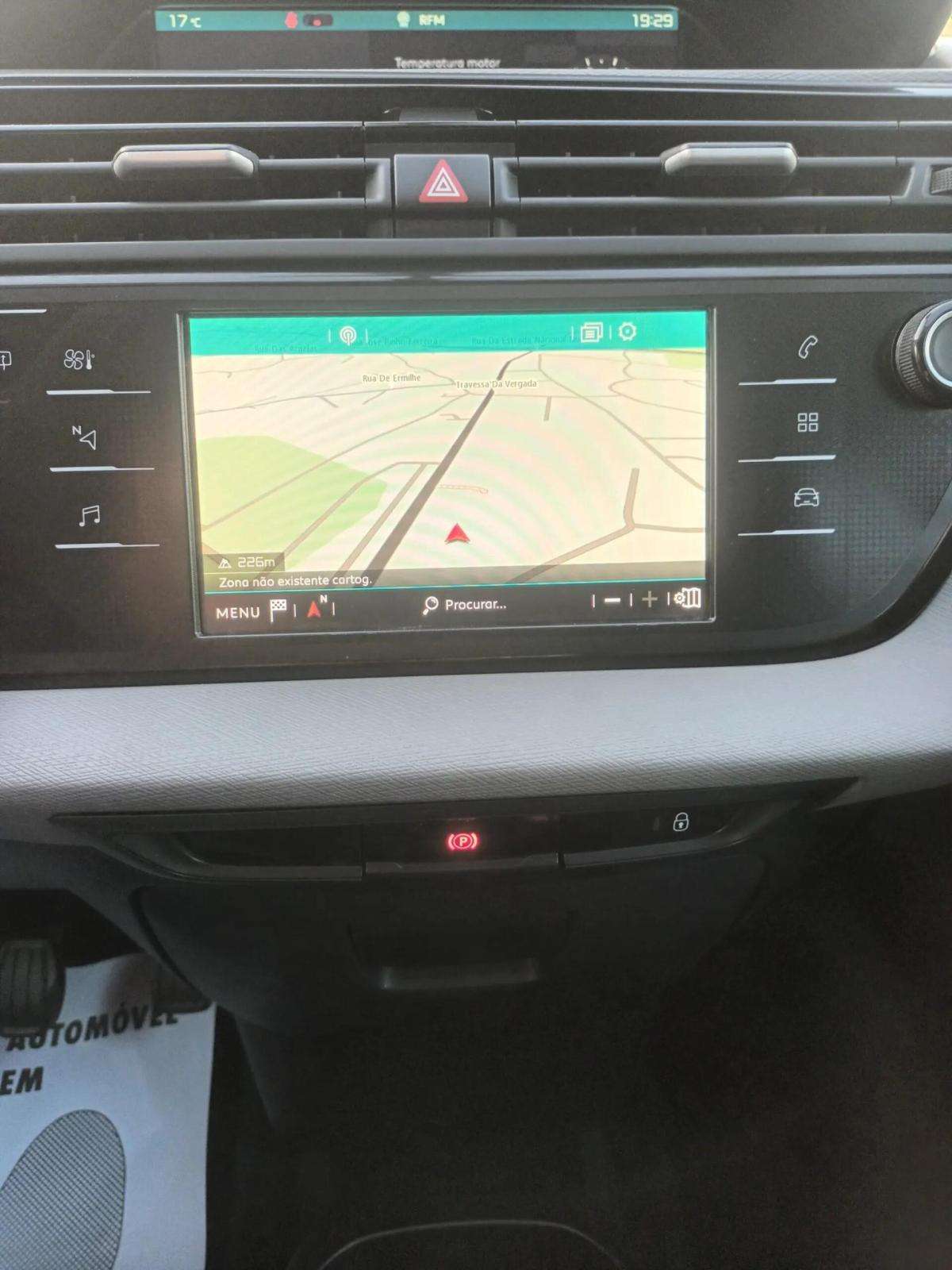 citroen-spacetourer-2018-diesel-1499cc