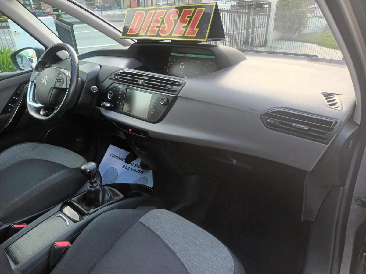citroen-spacetourer-2018-diesel-1499cc