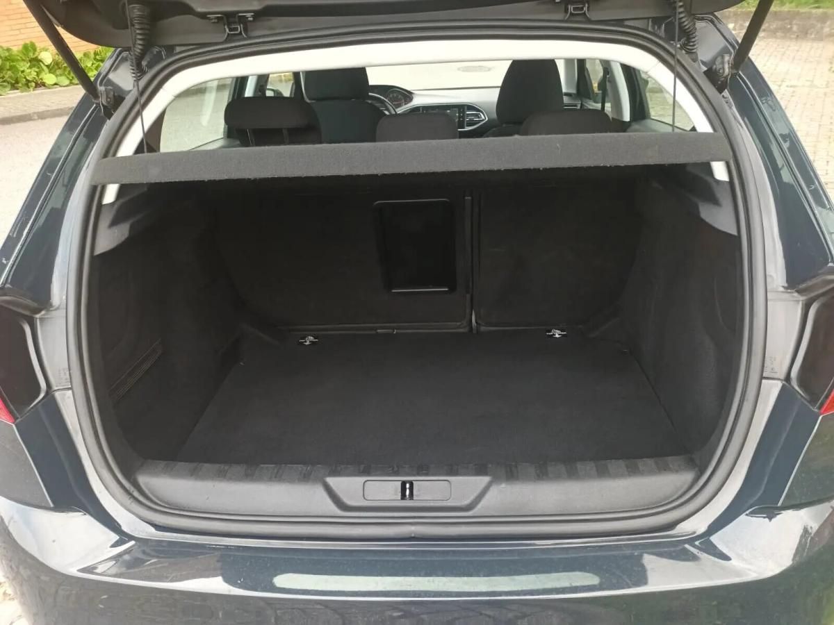 peugeot-308-2017-diesel-1560cc