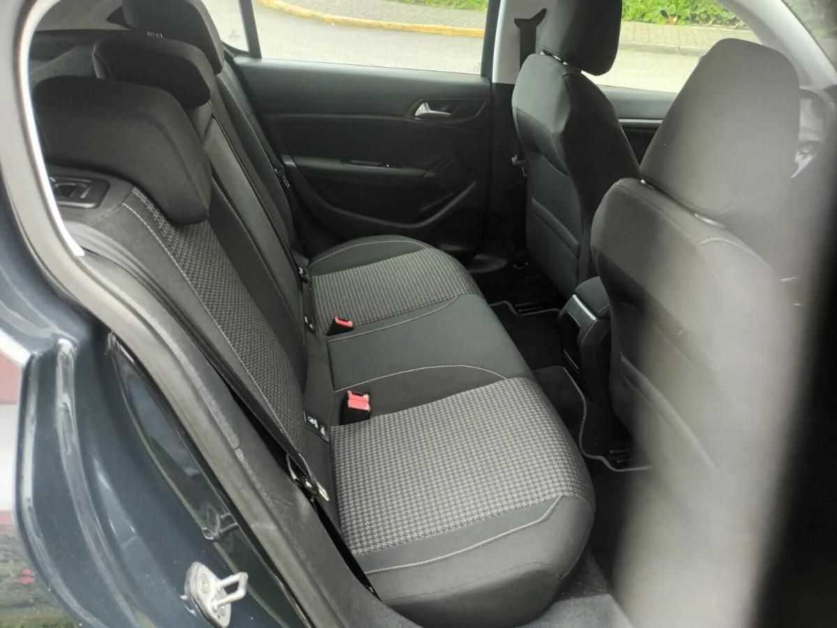 peugeot-308-2017-diesel-1560cc