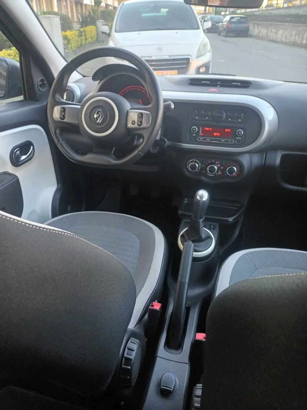 renault-twingo-2019-gasolina-999cc