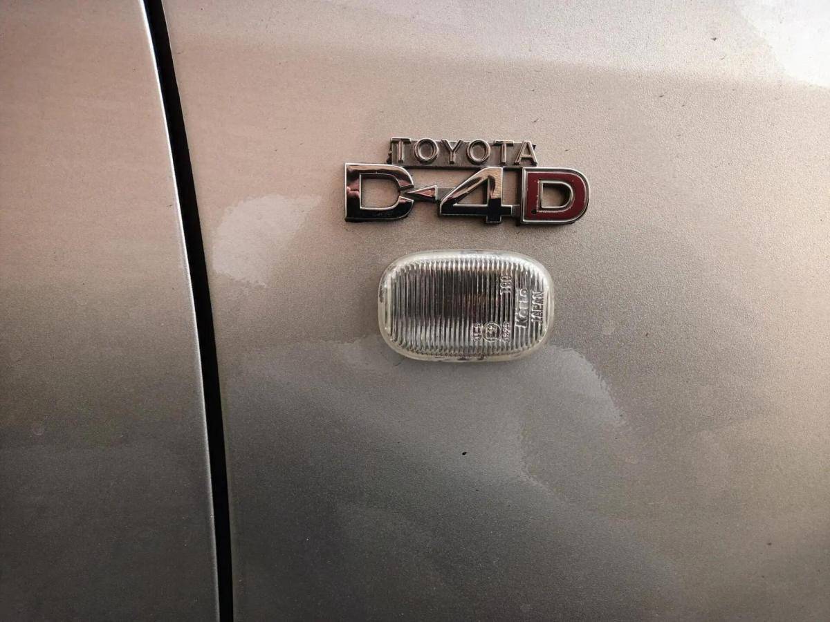 toyota-avensis-sw-2004-diesel-1995cc