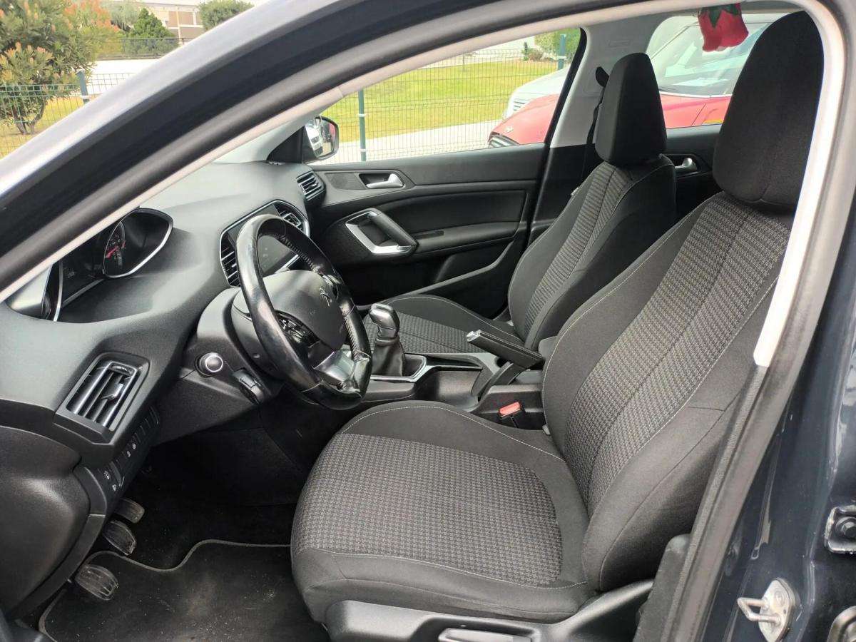 peugeot-308-2017-diesel-1560cc