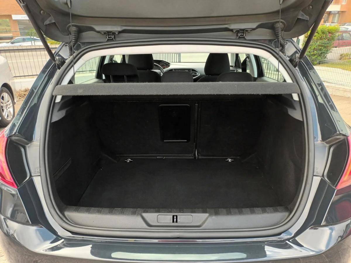 peugeot-308-2017-diesel-1560cc