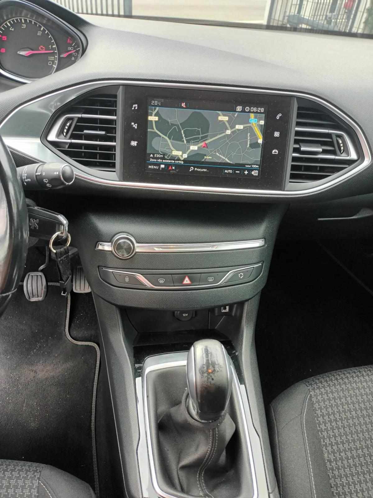 peugeot-308-2017-diesel-1560cc