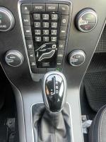 volvo-v40-cross-country-2017-diesel-1969cc