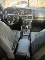 volvo-v40-cross-country-2017-diesel-1969cc