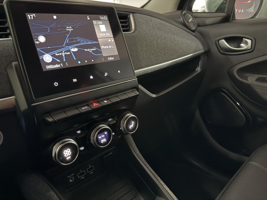 renault-zoe-2021-eletrico-0cc