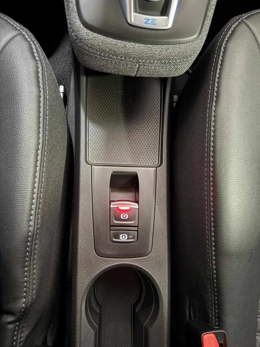 renault-zoe-2021-eletrico-0cc
