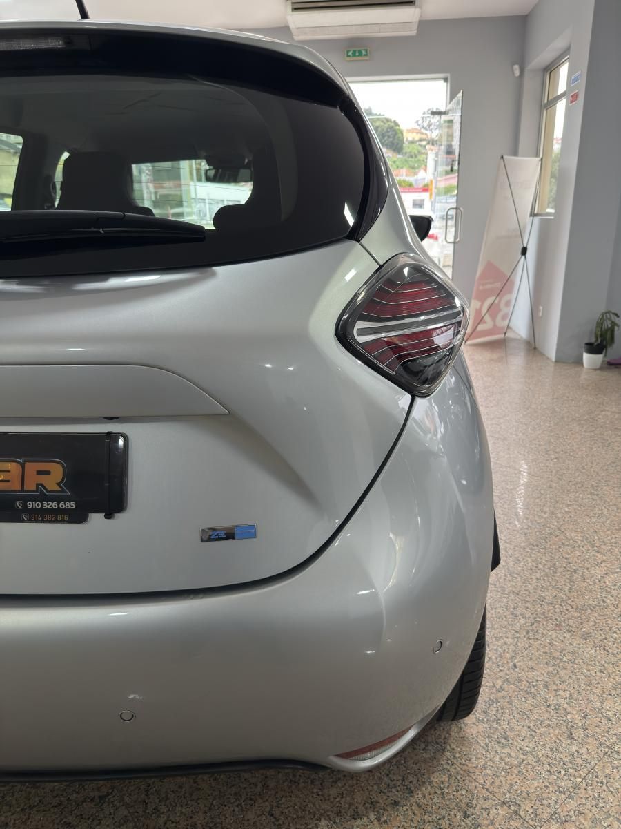 renault-zoe-2021-eletrico-0cc