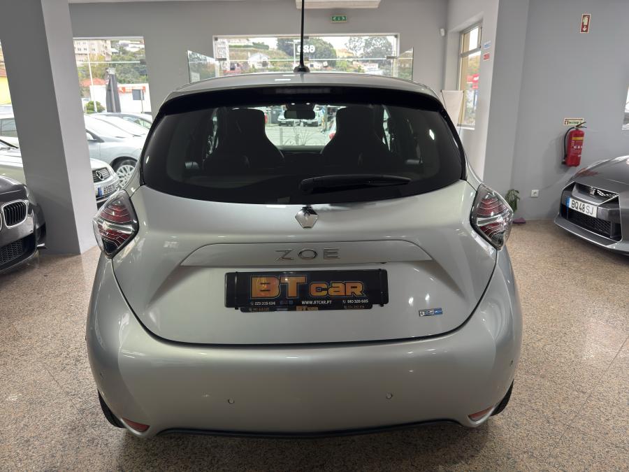 renault-zoe-2021-eletrico-0cc