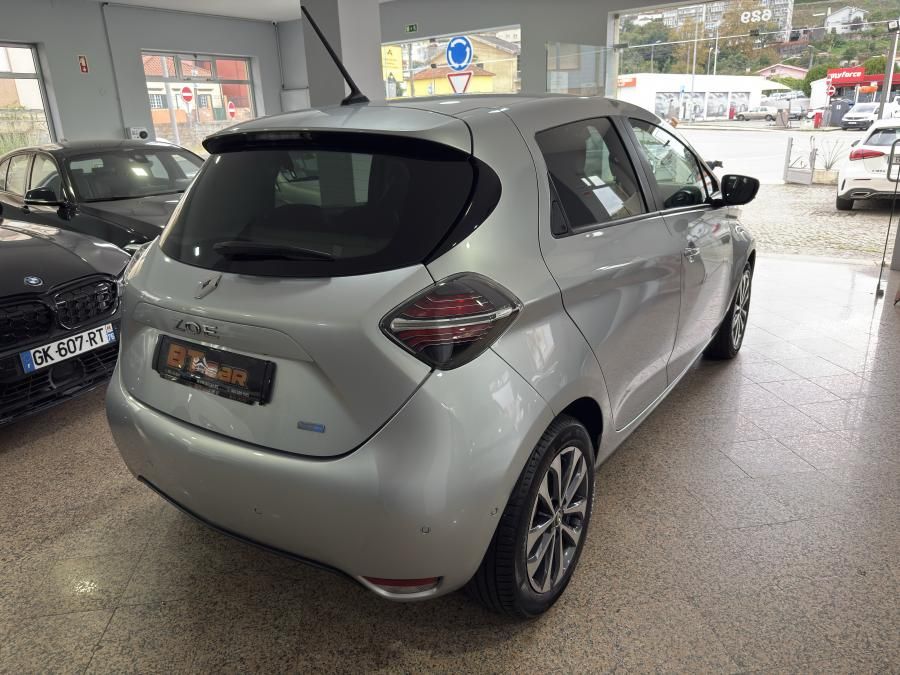 renault-zoe-2021-eletrico-0cc