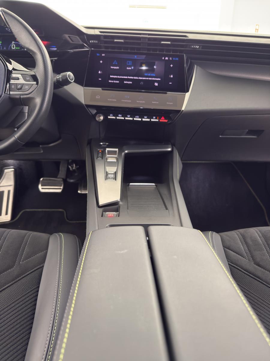 peugeot-308-sw-2023-hibrido-a-gasolina-1598cc