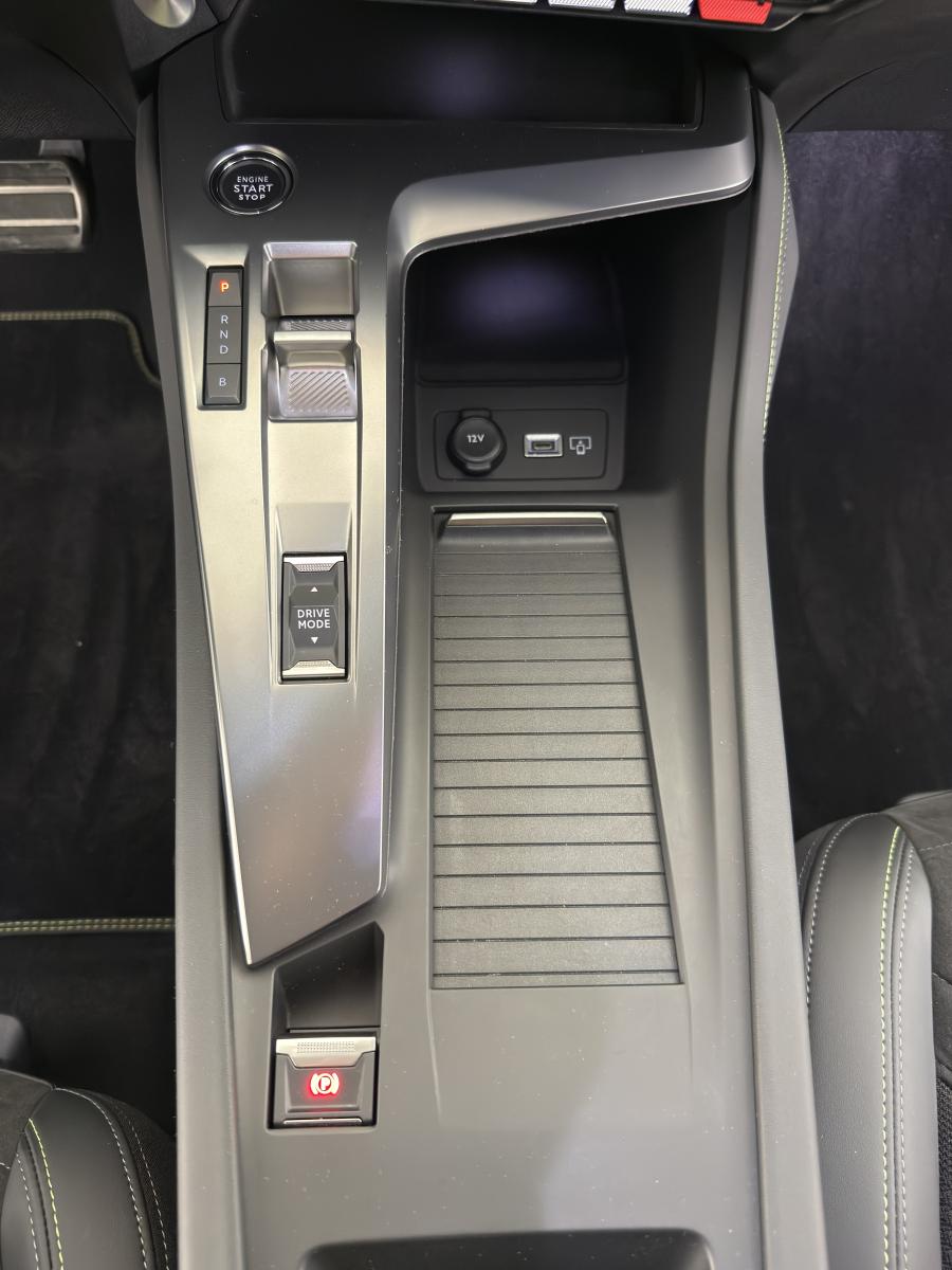 peugeot-308-sw-2023-hibrido-a-gasolina-1598cc